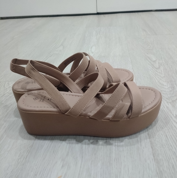 Beige Wedge Sandals size 6.5 - Picture 5 of 8